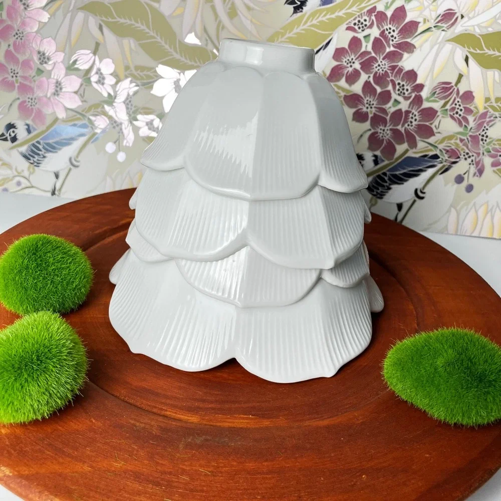VTG Lotus Petal Bowls Set of 4 White Mid Century Japanese Porcelain Replacements